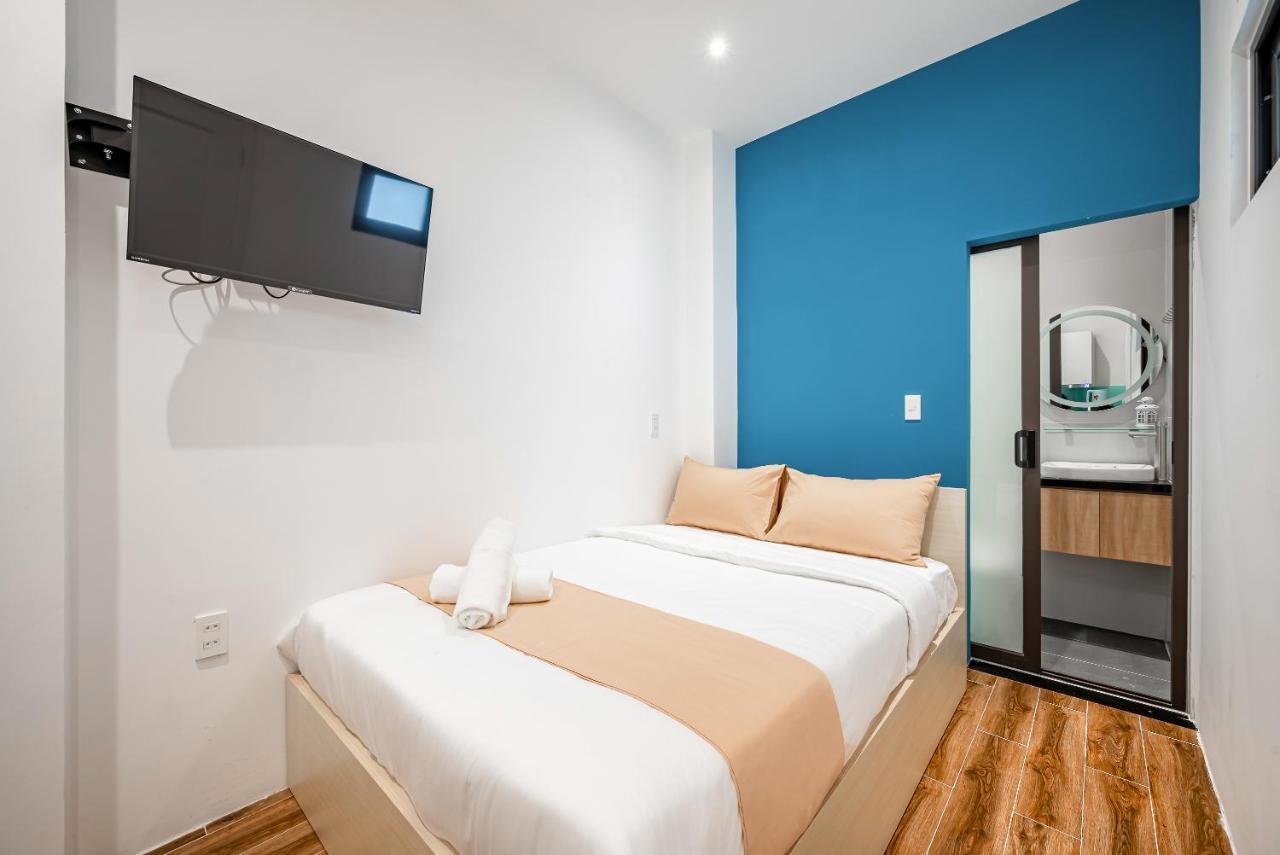 Cozrum Homes - Autumn House Ho Chi Minh City Exterior photo